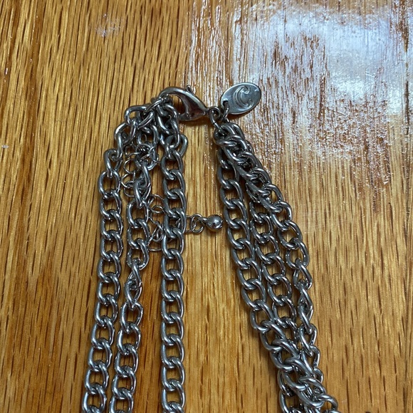 Lot of 4 Charming Charlie Necklaces - Beaded, Layered, Chunky Silver and Gold - Picture 8 of 13